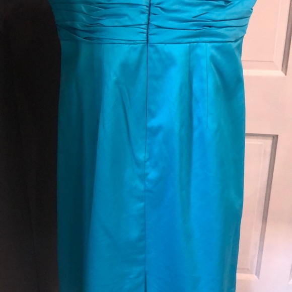 David’s Bridal Malibu blue dress with side pockets - Picture 8 of 16